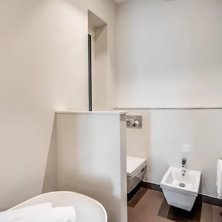 Pgrhome Riverside * Řím