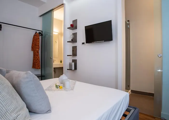 Pgrhome Riverside روما